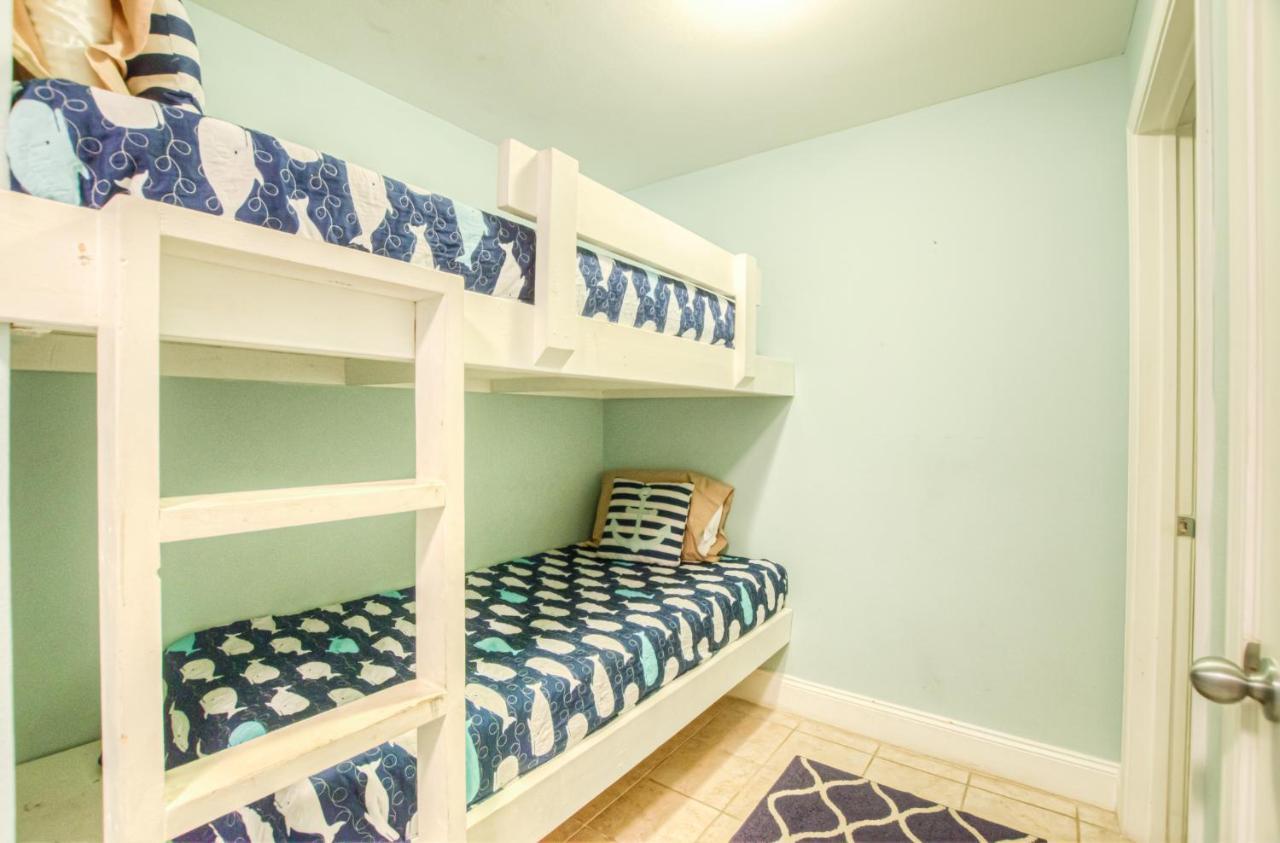Laketown Wharf 1435 By Aneliya Panama City Beach Exterior foto